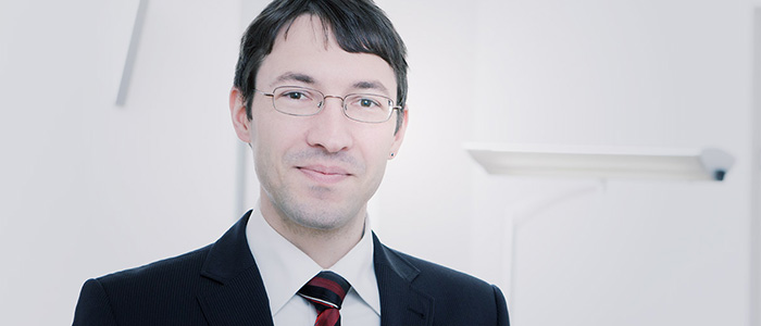Dr. Martin Faussner